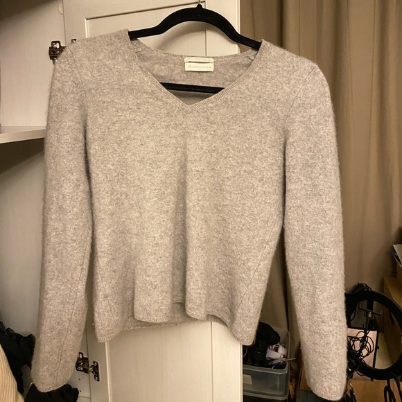 LAST DAY TO BUY!! 100% cashmere 2-ply sweater - Picture 2 of 4